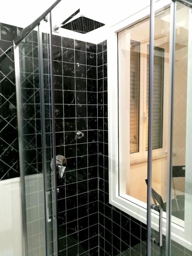 Lombardi Luxury Home Napels Buitenkant foto