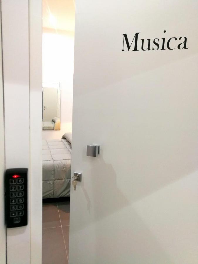 Lombardi Luxury Home Napels Buitenkant foto