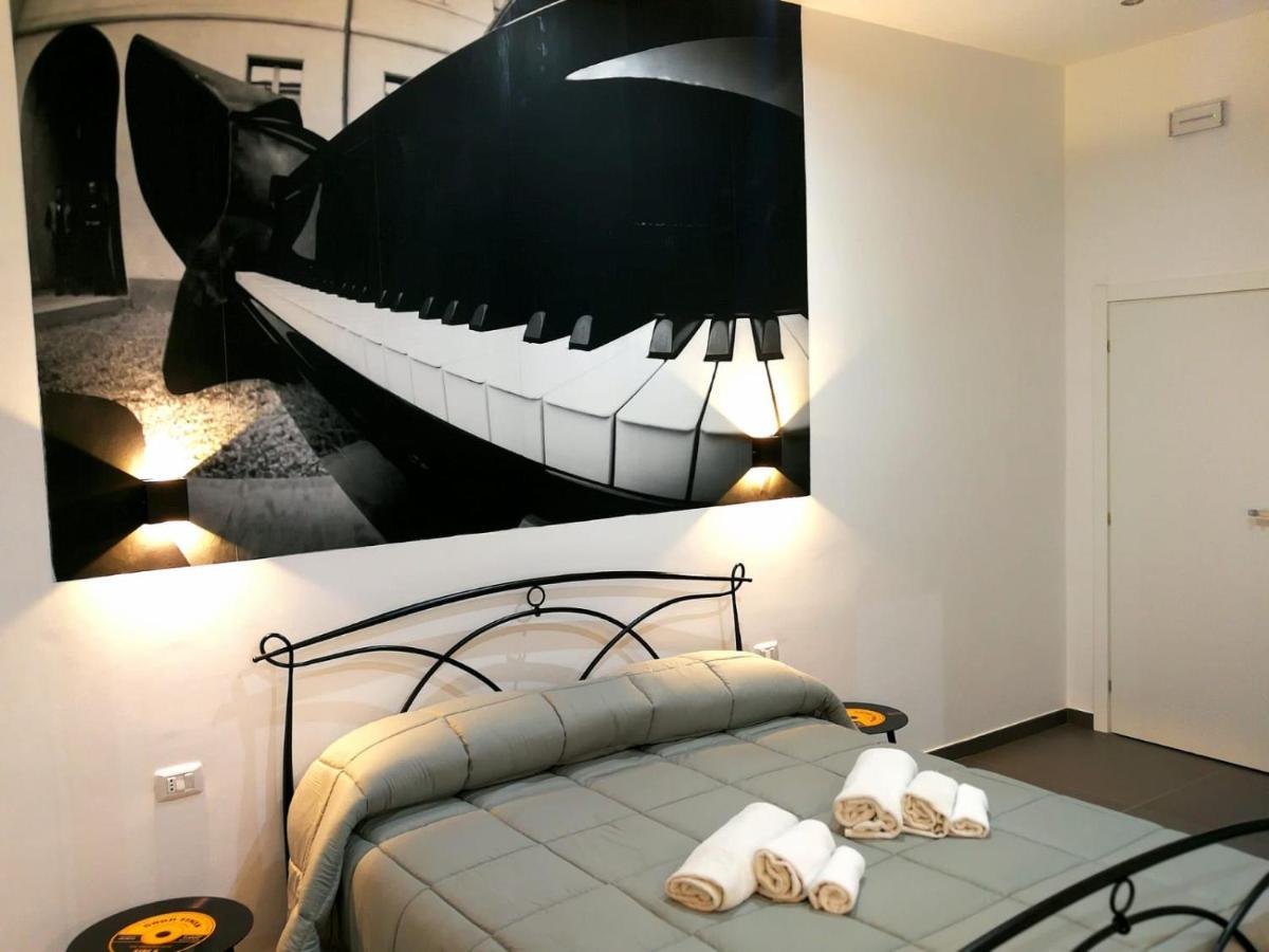 Lombardi Luxury Home Napels Buitenkant foto